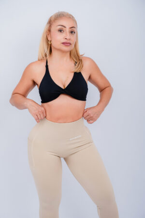 LICRA AJUSTADA CON BOLSILLOS